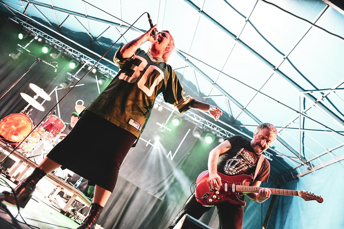 MILA ESKER BERGARA!!
Atzo jaiei hasiera ederra eman genien zuekin batera. Eskerrik asko guztioi!
Ayer le dimos un buen comienzo a las fiestas. Gracias a tod@s!
📸 @eideriturriaga