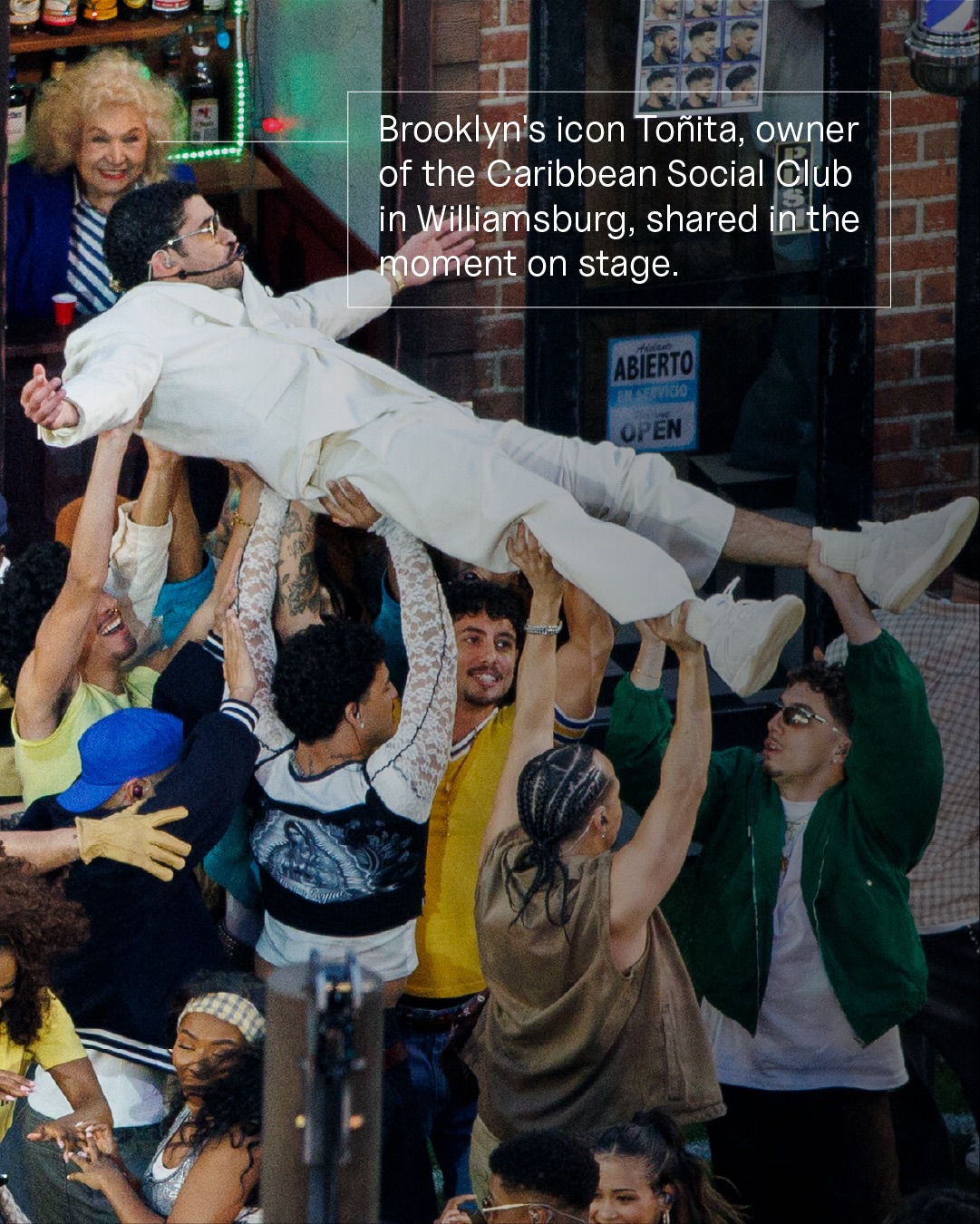 ICYMI: @badbunnypr’s natural diamond earring, Pedro Pascal, and Lady Gaga’s salsa take on one of her classics.
Swipe for more moments from Sunday’s record breaking @nfl Super Bowl LX.