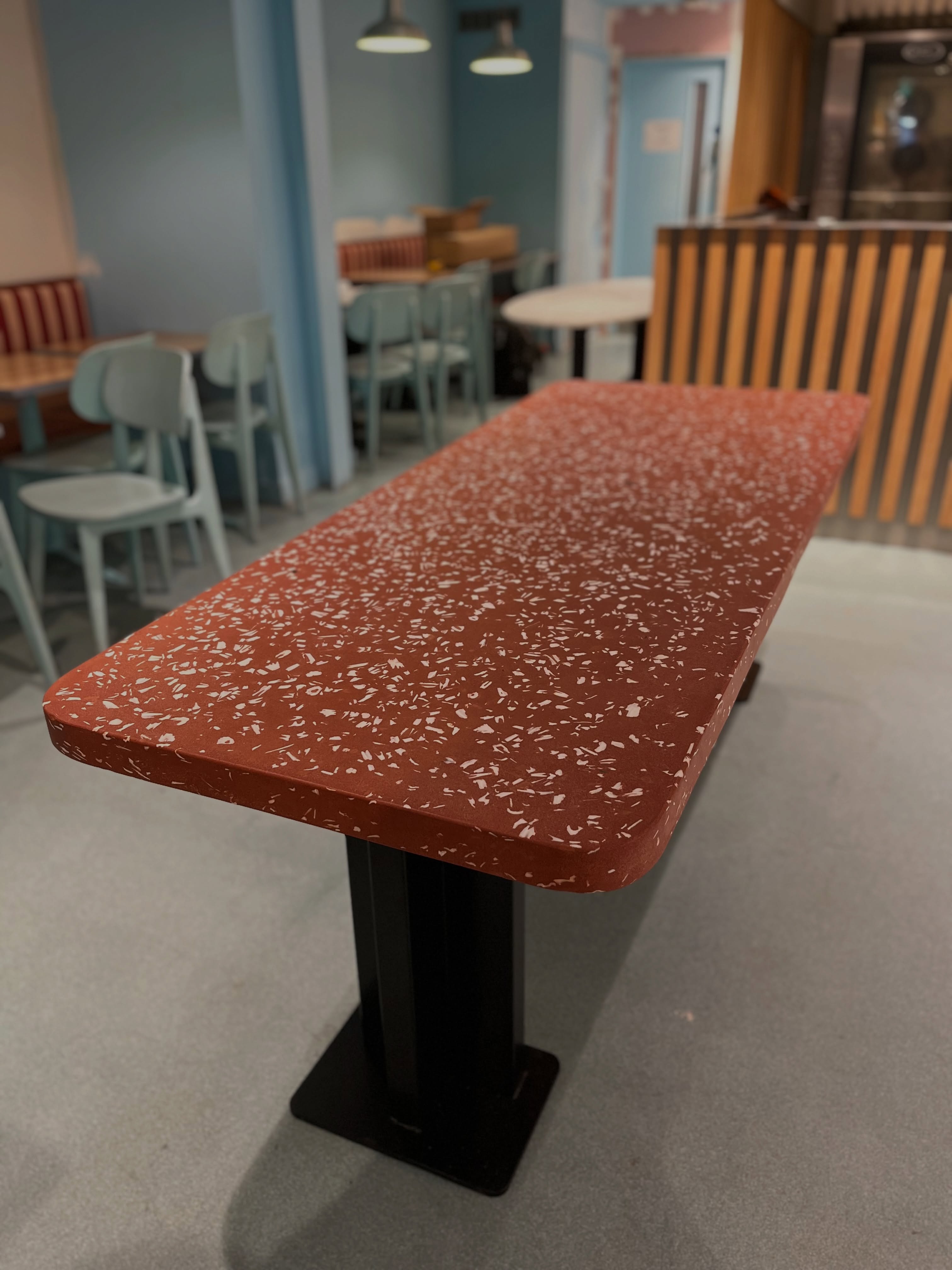 Delivered last week — a bespoke terrazzo table for @gailsbakery 🥐 in Twickenham.
A chance to experiment with materials, colour and texture, this piece was designed to stand out. Shells were used as the aggregate, set against a warm red base to create a striking contrast between natural materials, details and bold colour.
A sculptural, tactile piece with plenty of character.
Table base by @designworkshopltd
#concrete #terazzo #concretetable #interiordesign #concretedesign